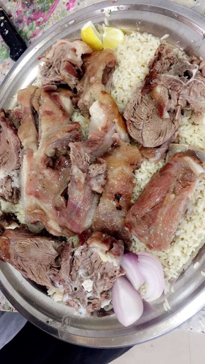 عاشق مطاعم Twitterren مطعم العرابي فرعهم الرئيسي في ابها عقبة ضلع وفتحو اول فرع بالرياض في حي الرمال والحين صار عندهم فرع جديد بحي لبن يقدمون ايضا الفطور من بعد الفجر كبده