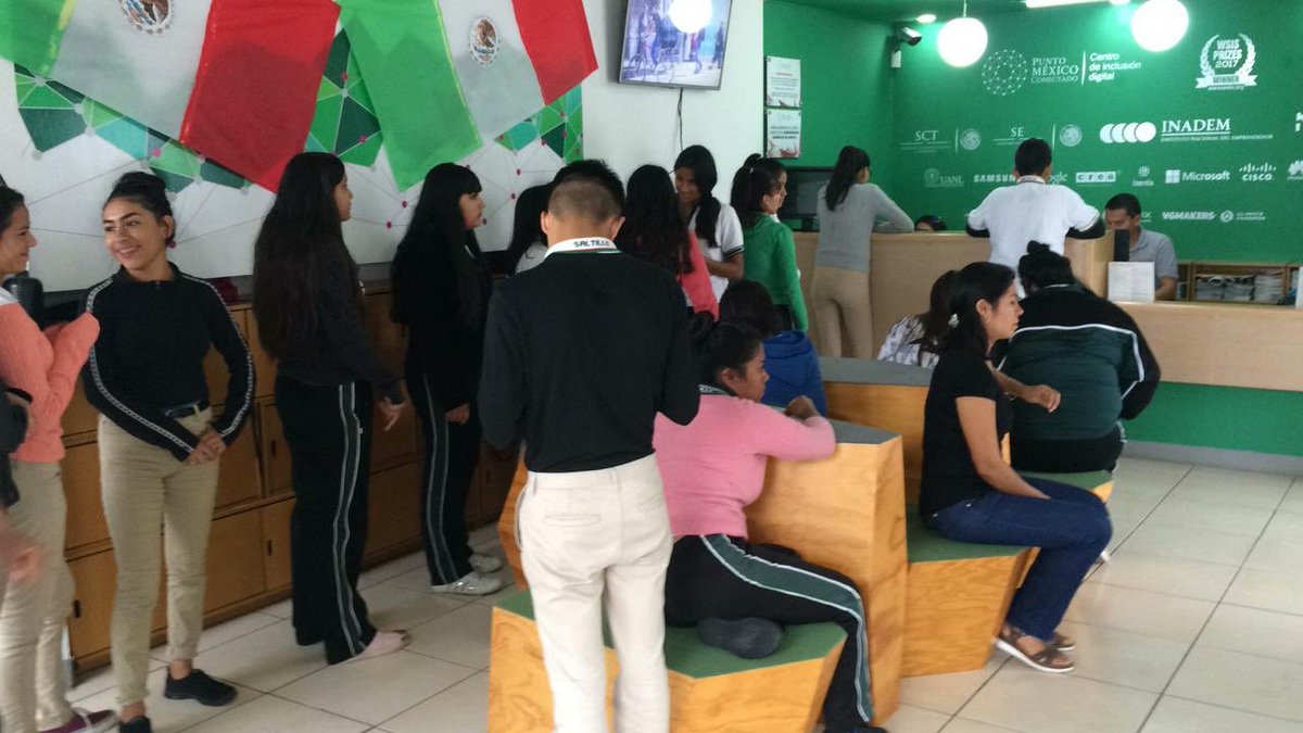 cobacjfeo's tweet photo. Visitando a nuestros amigos de Punto Mexico Conectado previo al Taller “Arte y Robótica” donde nuestros alumnos construirán robots, aprenderán a programarlos y utilizarlos para resolver retos. #cobac #gostudentgo #saltillo #jfeo https://t.co/jXImOPPn1n