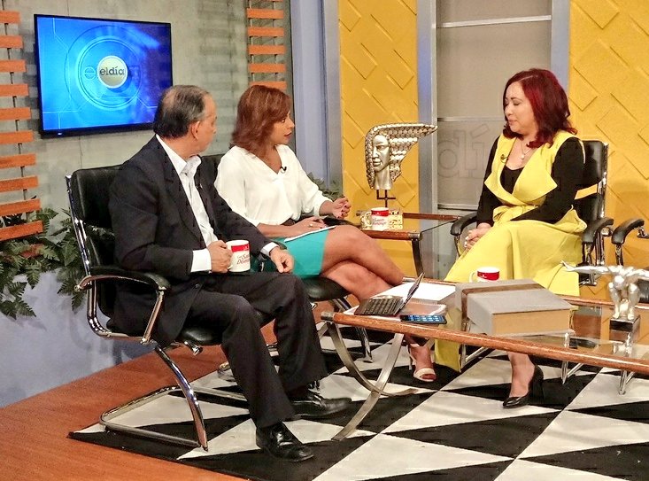 ElDia_RD's tweet photo. Ahora en @ElDia_RD
DRA. VICMARY PINEDA

Directiva Sociedad Dominicana de Cardiología 

Tema: Día Mundial del Corazón https://t.co/Evt0UHV0zt