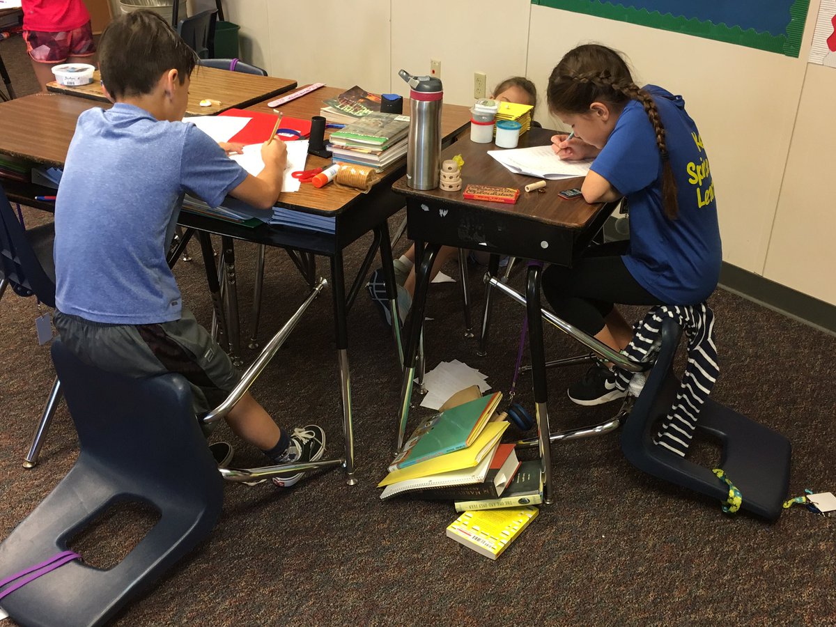 thegrisers's tweet photo. Creating their own flexible seating! Their creativity blows my mind! #flexibleseating #thinkoutsidethebox https://t.co/6JmxSrV1SZ