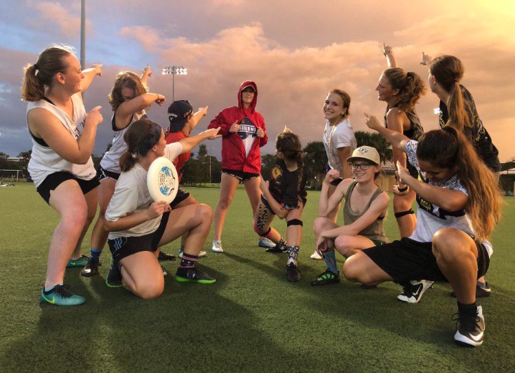 SirensWUltimate's tweet photo. At practice, the Sirens aren't afraid of a little #fhpthunder! https://t.co/6Kx0Vmw4Ir