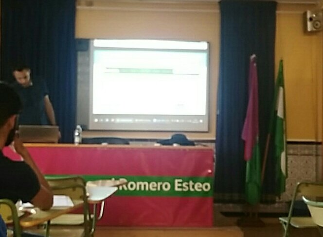 dunyaElSahoud's tweet photo. El exito del e-commerce y el Mk digital #Marketing @jruizcantero #FPYoaporto @FP_eel11 #innovacion @MarketTeacher #Internacionalizacion #exportaciones https://t.co/jHYX6DCR5w