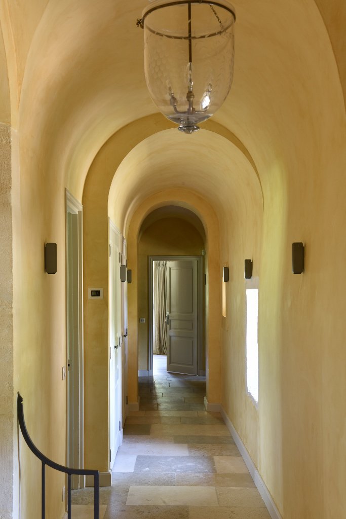 davidpricedsgn's tweet photo. The wonderful stone of the Provence region is a delight to renovate. Simplicity, a light touch and the sun's rays can make an old farmhouse into a magical new home. #architecture #design #provence #refurbishment #renovation #dreamhomes https://t.co/oWJQivpjS1