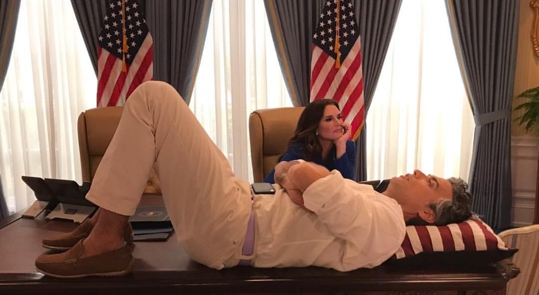 nussa_j_camil's tweet photo. IG 📸 from @bradsilberling ... It’s no picnic being co-Presidents... @jaimecamil @brookeshields #JaneTheVirgin #Season5 #RiverFields #RogelioDeLaVega #BrookeShields #JaimeCamil #actor #actress #actores #actors #actorlife #foto #photo #photography 💯 https://t.co/n1oxKZaYkE