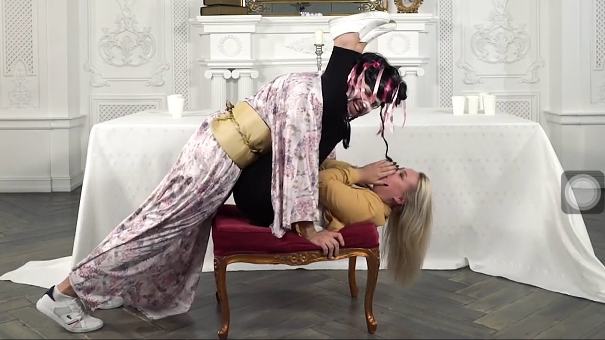 owlarryy's tweet image. ЛУЧШИЕ БЛЯЯТЬ АХАЗАХАХ