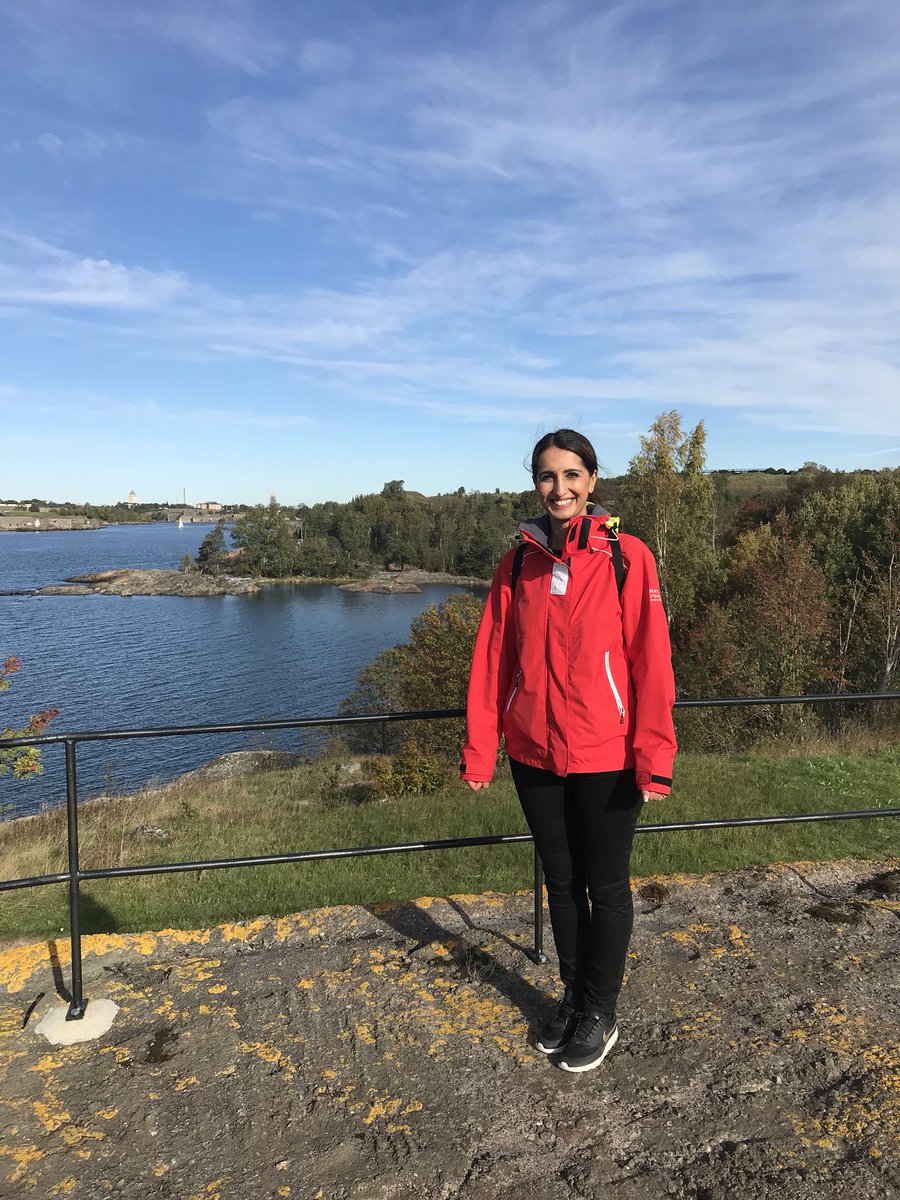 NasimaRazmyar's tweet photo. Tänään tutustuttiin merellisen Helsingin palveluihin ja Helsingin saaristoon. Vallisaari on upea sijainti tulevalle taidebiennaalille. #helsinkiliikkuu #vallisaari #myhelsinki https://t.co/A8lGpI96WY