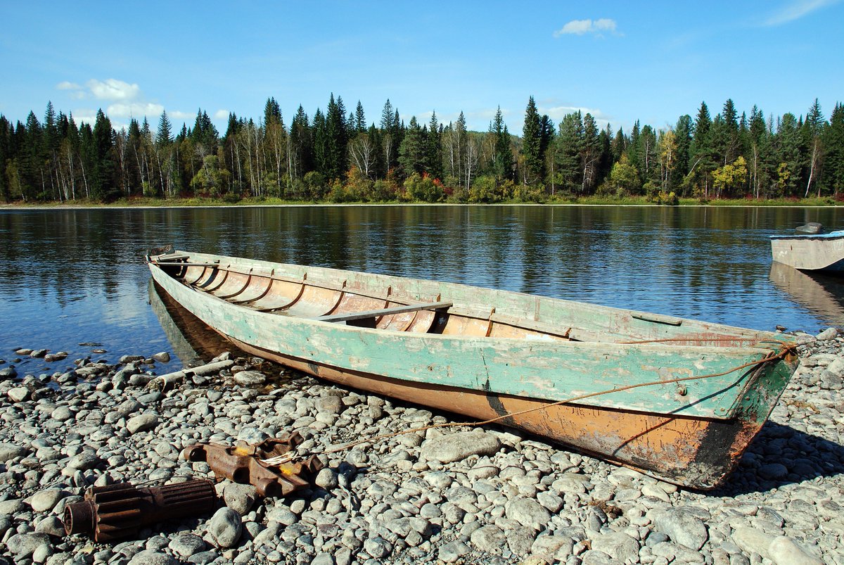 Build your own #dreams, or someone else will hire you to build theirs via <a href="/FarrahGray_/">Farrah Gray</a>

#FridayFeeling #FridayMotivation #Russia #Autumn #autumnequinox #ThoughtForTheDay #Motivation #TheGoodPlace #YouOnLifetime #iykyk #NaturePhotography #River #forest #boat #Emotions