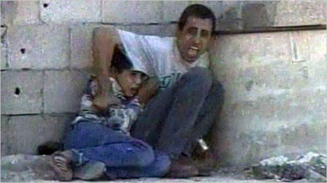 AhmadMatar21's tweet photo. #NeverForget #NeverForgive
Today marks exactly 18 yr since an israeli occupation forces brutally shot dead the child/ Mohammed Al Durra and his father injured during 2000 Intifada..
#IsraeliCrimes
#StopArmingIsrael 
#GreatReturnMarch https://t.co/sb1i67mL9o