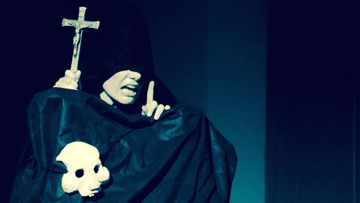 VoilaFest's tweet photo. #VoilaEurope A to Z:
D is for DONโT YOU DARE, an absurd solo show by @ChiaraDAnnaAct combining Commedia DellโArte, storytelling, and satire.
15 & 17 November at @cockpittheatre
TIX:
https://t.co/OWLNeLfYQX https://t.co/sXrNxnyrf6