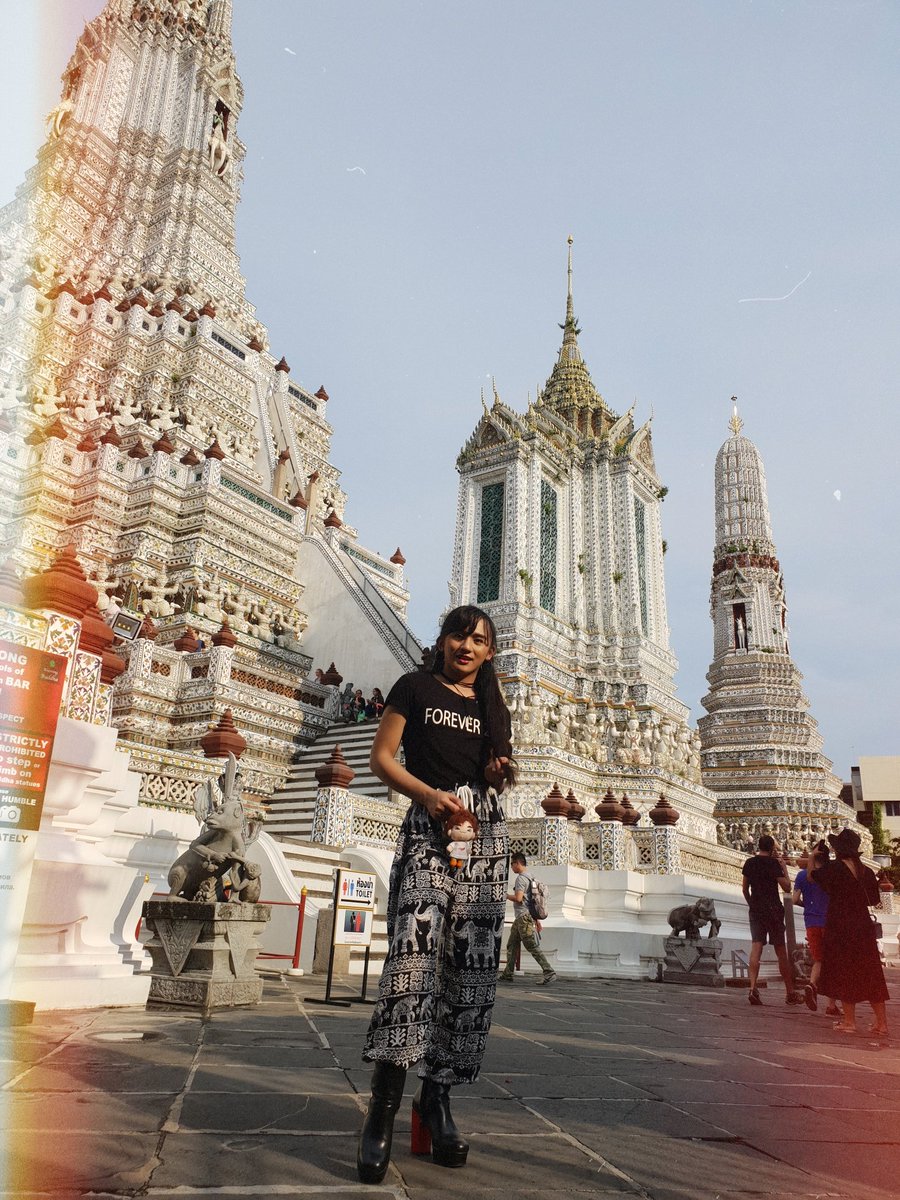 _ItsNiyelle's tweet photo. Just chillin at Wat Arun.
#amazingthailand #thailand๐น๐ญ #khaosanroad #ahgase #traveller #travel #travelphotography #phonetography #s9plusphotography #samsung #backtoandroid #jinyoung #pepi #GOT7 #IGOT7 #lullaby #Lullaby1stWin #Bangkok #Temple #WatArun https://t.co/Xs1r7dv4CY