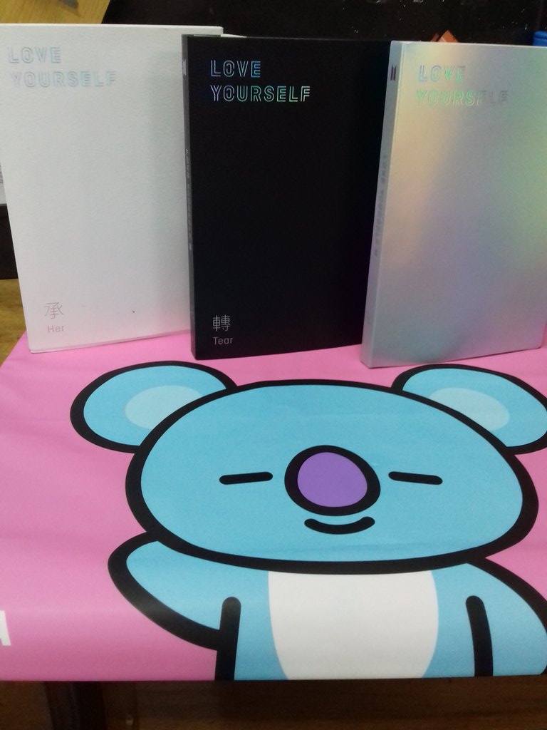 AgnesSegundo's tweet photo. Best bday gift evah!!!  
#complete 
#loveyourself
#certifiedARMY
@BTS_twt https://t.co/HCXhEfmdOQ