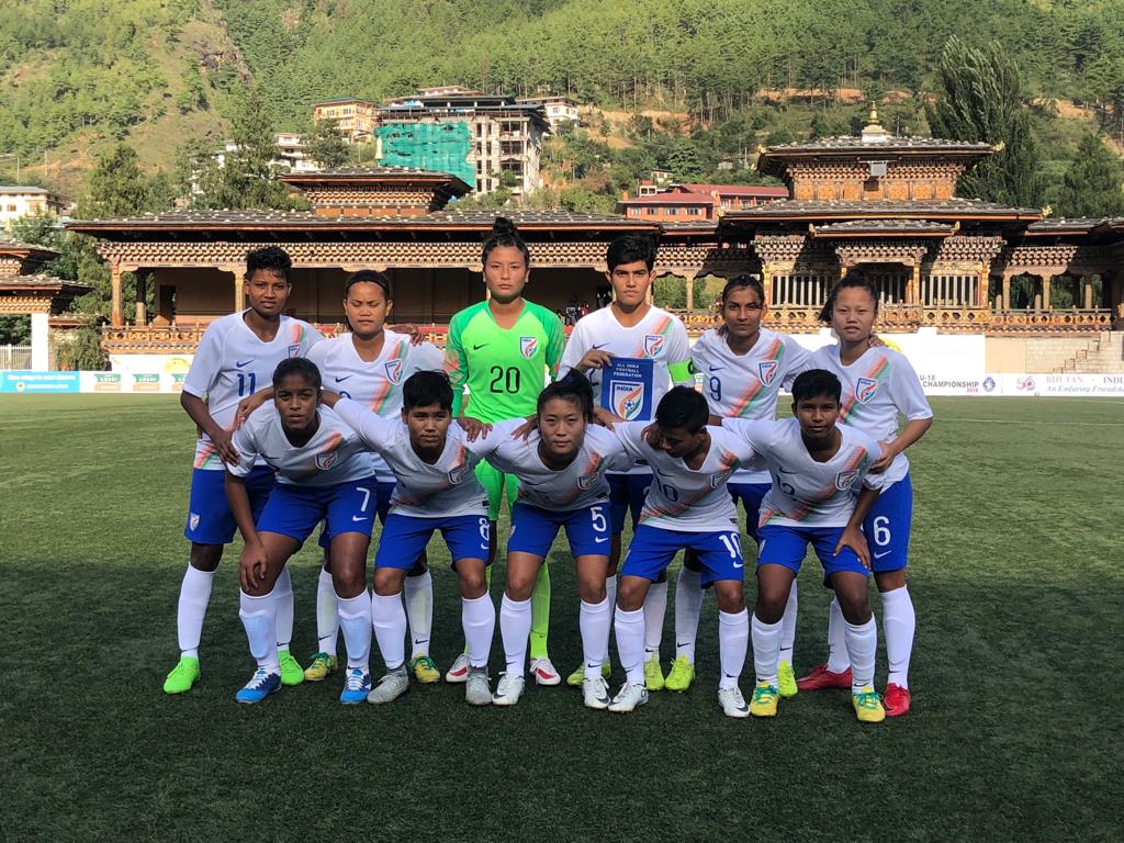 IndianFootball's tweet photo. India rout Bhutan in #SAFFU18 Women's Championship opener ๐๐
๐ฎ๐ณ 4-0 ๐ง๐น
#BackTheBlue #ShePower #IndianFootball #INDvBHU
Read More: https://t.co/0fAso8FH6Q https://t.co/dMMRcXR6O7