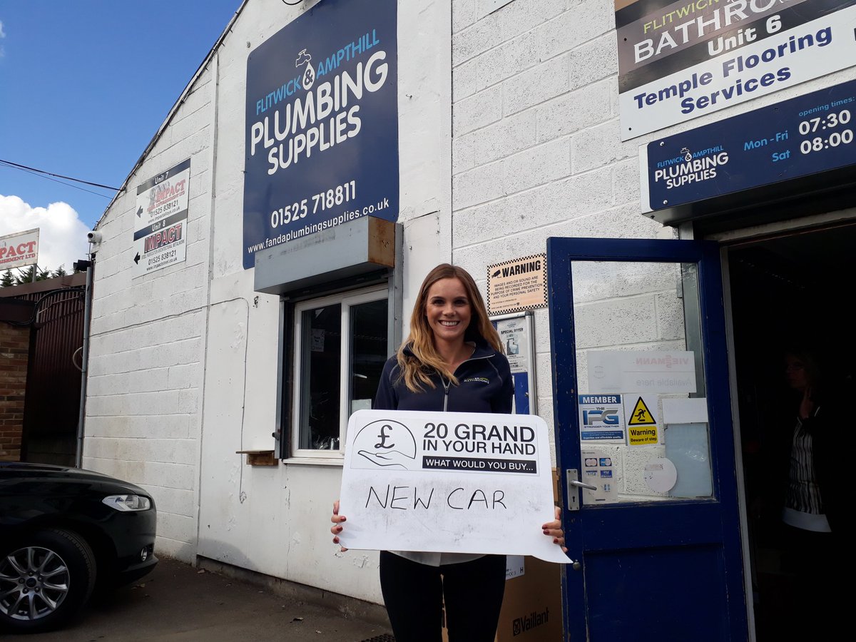 simonheadlam63's tweet photo. Last day before we announce the winner of #20kInYourHand competition. It's not too late to buy a bag of @JGSpeedfit 15mm elbows and enter. Stacey @ Flitwick and Ampthill Plumbing merchants would buy a new car if she won the #SpeedfitGiveaway. What would you buy...? https://t.co/HKXwgz0VH3