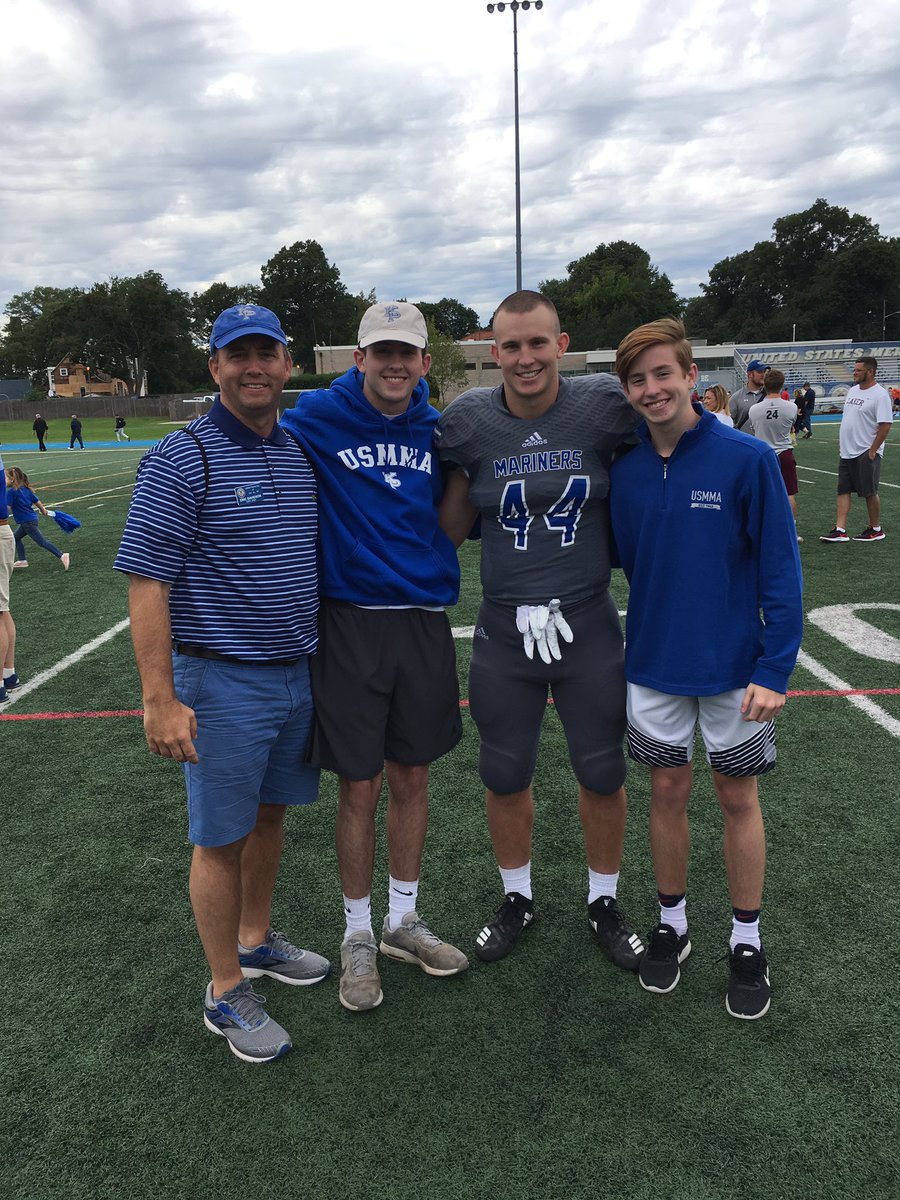 davidson7272's tweet photo. We'll be watching @USMMA_Athletics #football and @eric_davidson_ take on @MITFootball tomorrow morning at 11am! #gokp #lftf #beatmit #beatcoastguard @TheBigGuyWJCL @JaudonSports @_BiscuitsGravy @DennisKnightSMN @RecruitGeorgia @SCPSRaiderFB @Coach_Priddy https://t.co/B8QZ5yPb0m