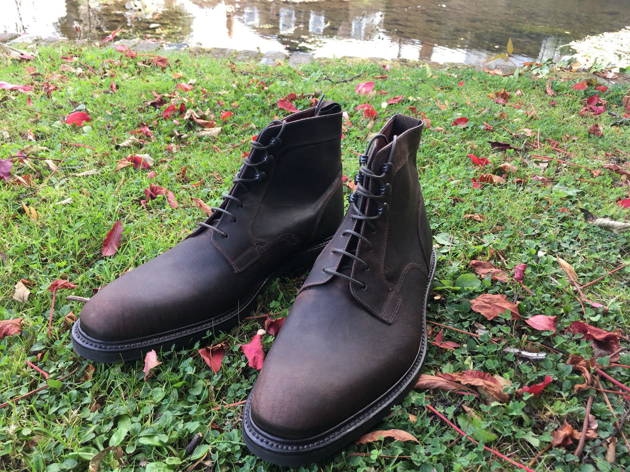 loake crow boots review