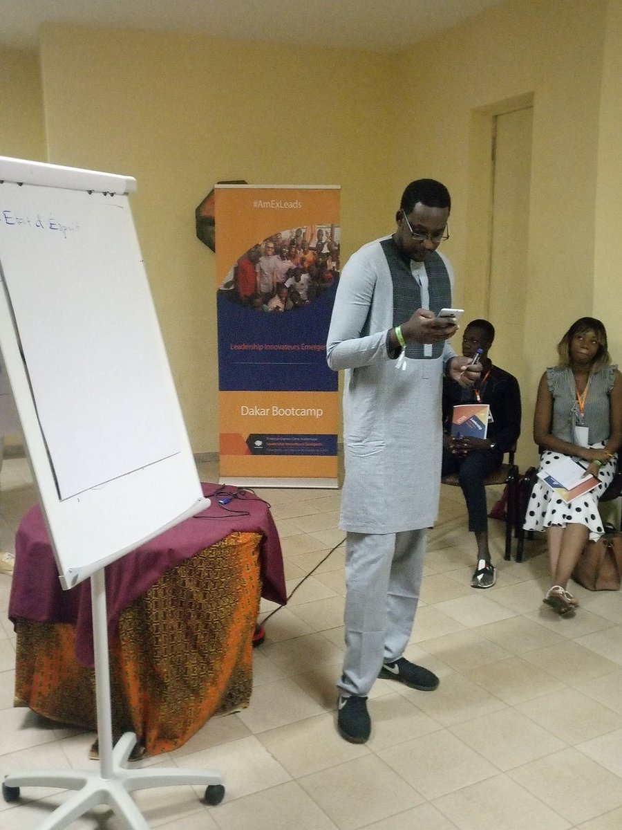 ashokaafriquefr's tweet photo. Pitch session with Mafal Lô.. L'être humain c'est 80% d'émotion et 10% de raison... https://t.co/BHgsIct7Sr