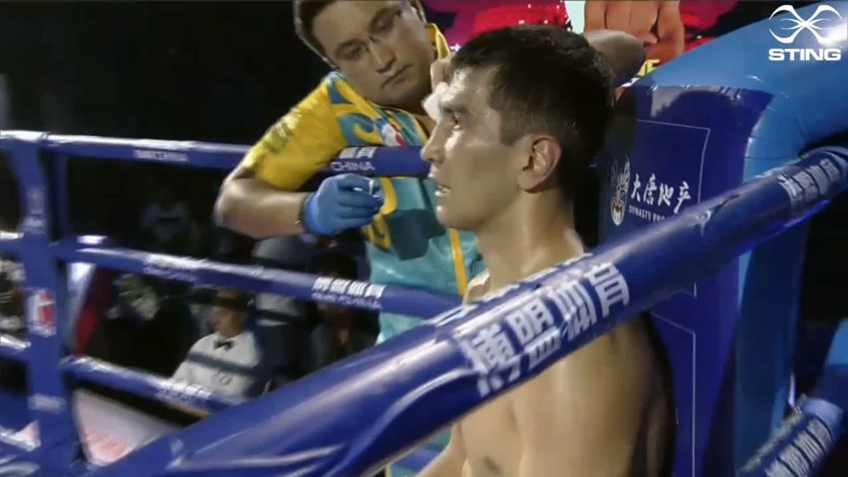 We've got another close contest here between Roniel Iglesias of the @DomadoresCuba and Aslanbek Shymbergenov of the @astana_arlans. Here's the best of the action from round 3.
#WSB8 #Boxing https://t.co/PaLHmr1oo9