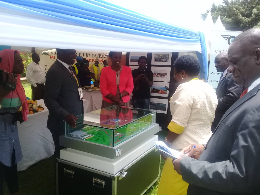 UgandaCAA's tweet photo. CAA is part of the Joint Transport Sector Review Workshop that also includes an exhibition at Speke Resort , Munyonyo from September 27-28, 2018. The CAA team is exhibiting a model for the upgrade and expansion of Entebbe Airport #CAAWorks #GOUWorks @MoWT_Uganda @MonicaAzubaNte https://t.co/ajAowjOze9