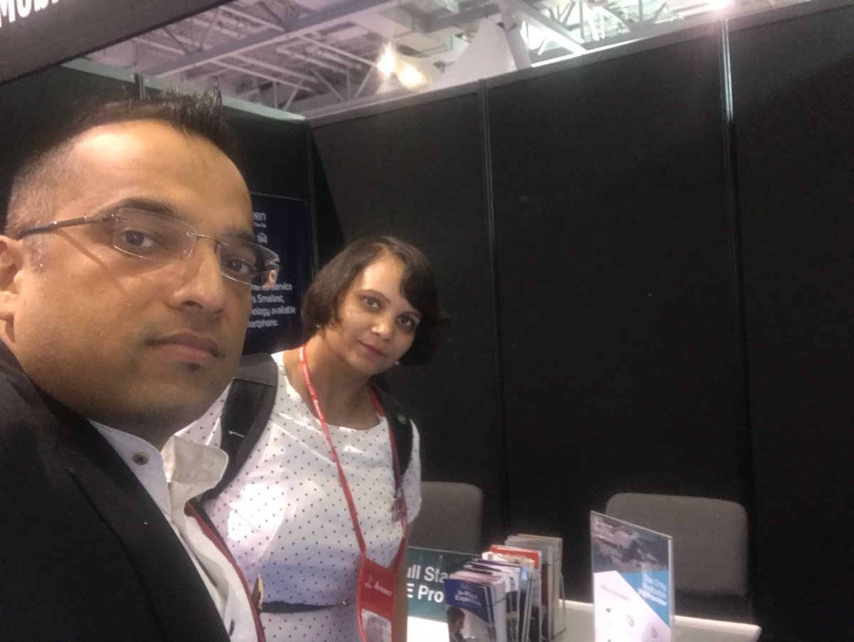vulivplayer's tweet photo. #Thankyou so everyone for such an overwhelming response at #ApexExpo. It has been a great #experience for team #VuScreen and we look forward to #revolutionize the world of #IFE #Profitable #ZeroInstallation! https://t.co/tfxlaBh8FE