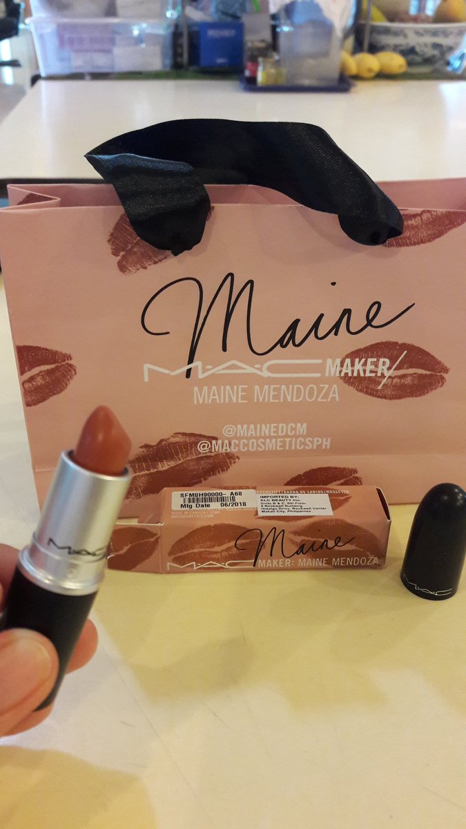Rcvd my early bday gift frm my best buddie..😍😘😗<a href="/lainevergara715/">ailane715</a> 
👄💋💄💄💄
Iluv u always💕💖
#MACMaker 
#MaineForMAC