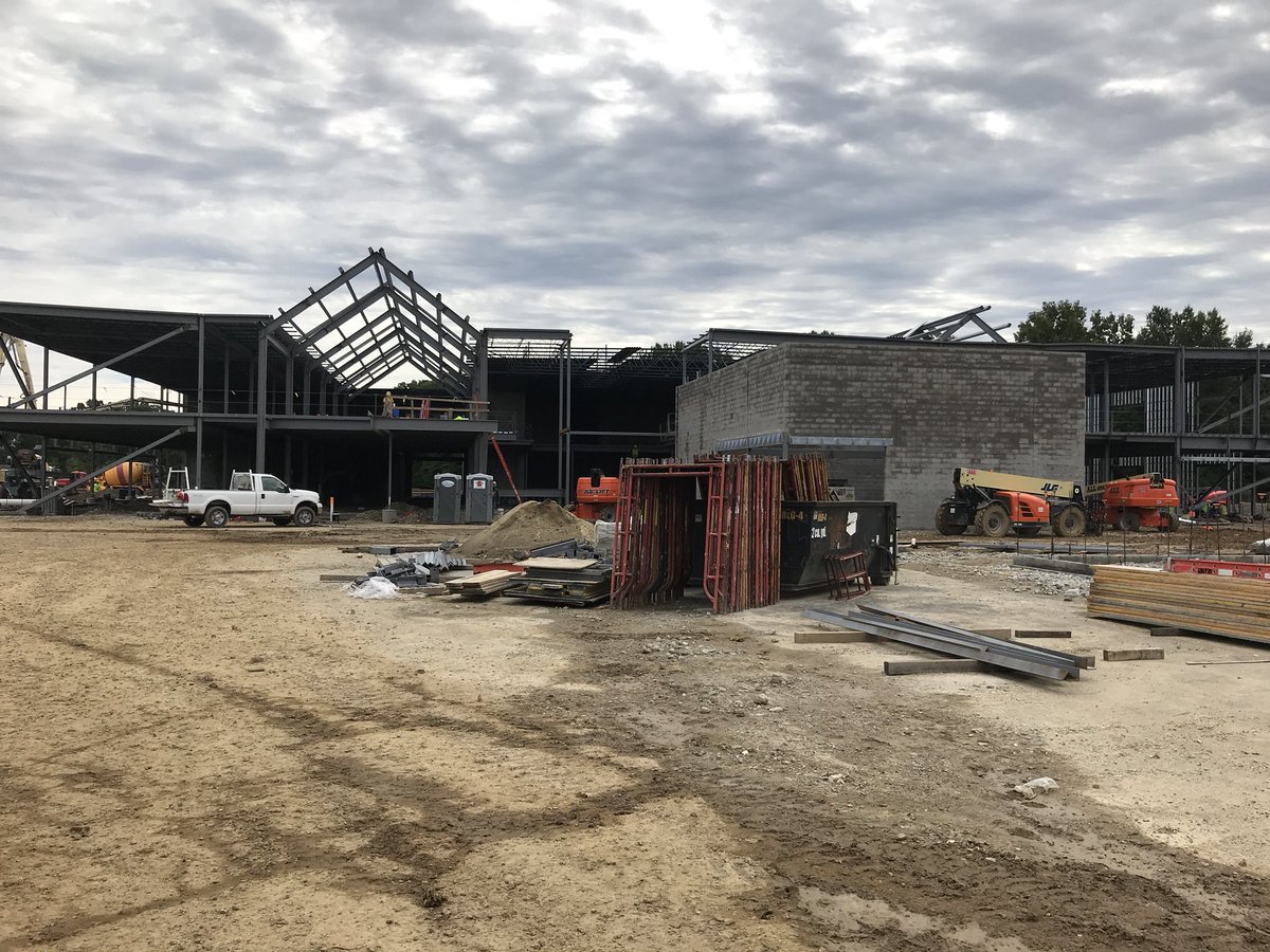 RodebaughTMS's tweet photo. 7th Grade Teachers got to tour the #newtms today!!! So exciting!! https://t.co/4xhhc5f3E9