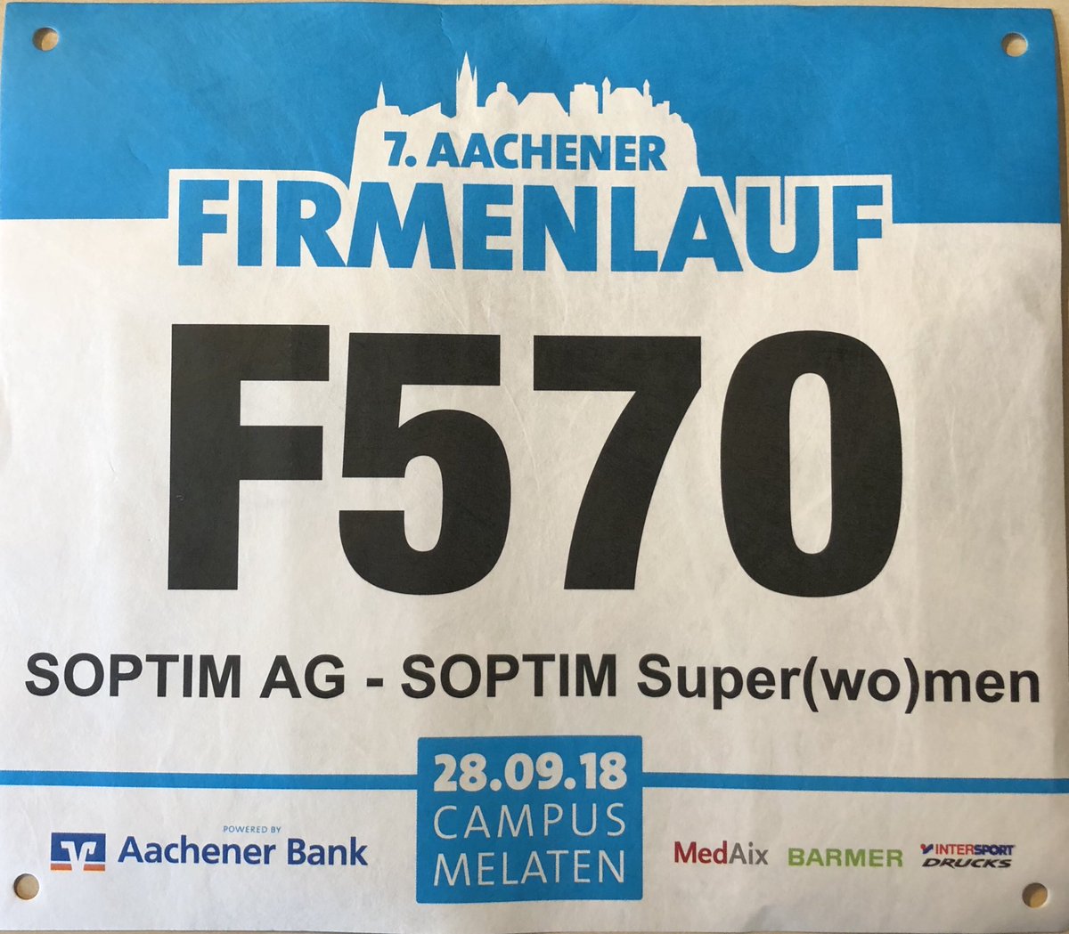 silly_sb's tweet image. Eine bewegte Woche für @SOPTIM_digital - erst jammen beim #ccj18 und heute dann rennen beim #AachenerFirmenlauf - mehr als #softwareentwicklung #WeilWirAndersSind #powerkolleginnen #powerkollegen #aachen #essen