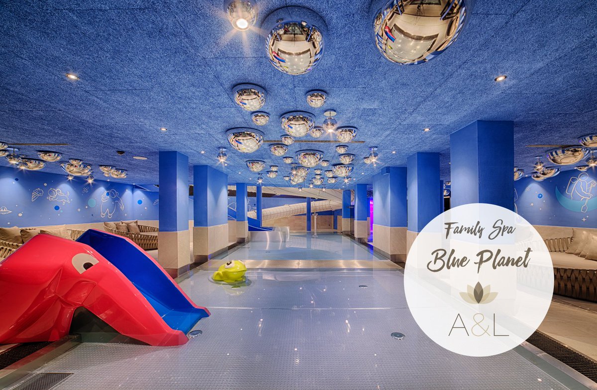 Unser neuer Wellnessbereich für Familien: FAMILY SPA "BLUE PLANET" 😍👨‍👩‍👧‍👦
#amonti_lunaris #amonti #lunaris #wellnessresort #familyspa #blueplanet #familien #spa #wellness #südtirol