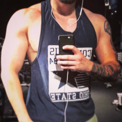 DenisRistic2's tweet photo. #NewProfilePic https://t.co/xCCnVEAqy4