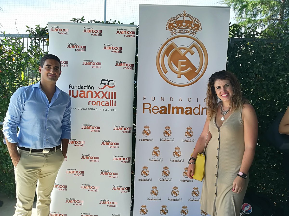FundacionJuan23's tweet photo. Fundación Real Madrid apuesta por la inclusión de personas con #discapacidad intelectual contratando nuestro catering en su último evento ¡Qué gran día! Gracias por el apoyo 😍😍 @Fun_Realmadrid https://t.co/VikunevihE