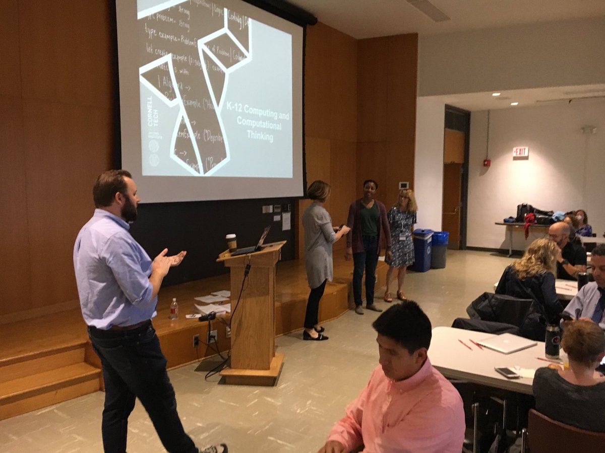 ICSDEdTech's tweet image. Inspiring a Passion for Computational Thinking with @diane_levitt just getting started. Should be a fantastic day learning with our @IthacaNYSchools and regional @TSTboces colleagues. #icsdedtech #CSforALL