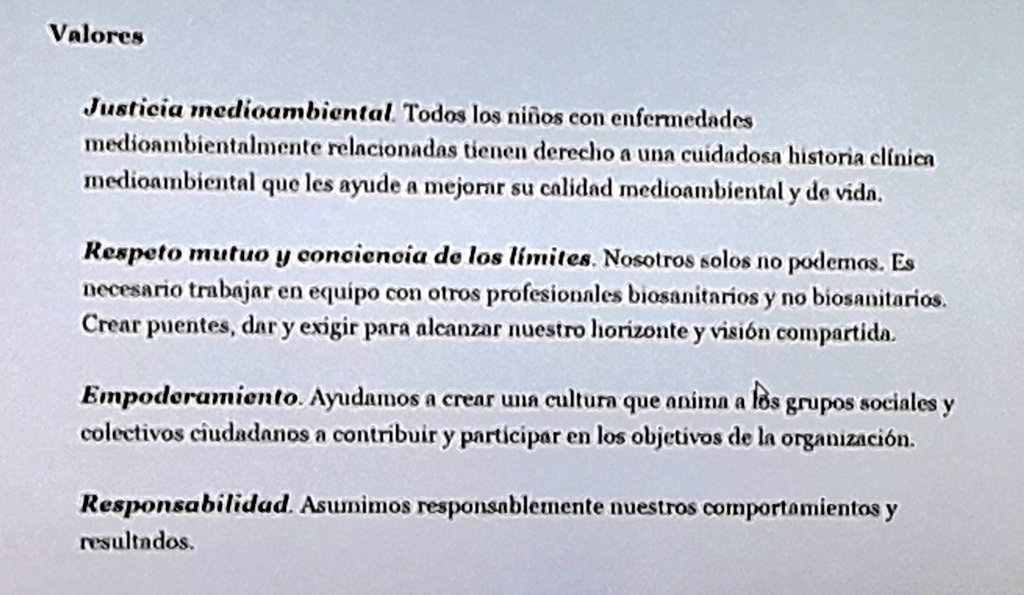 "Trabajar con valores es importante."
"El valor mas importante en medicina ambiental son las personas."
#contagiemosvalores