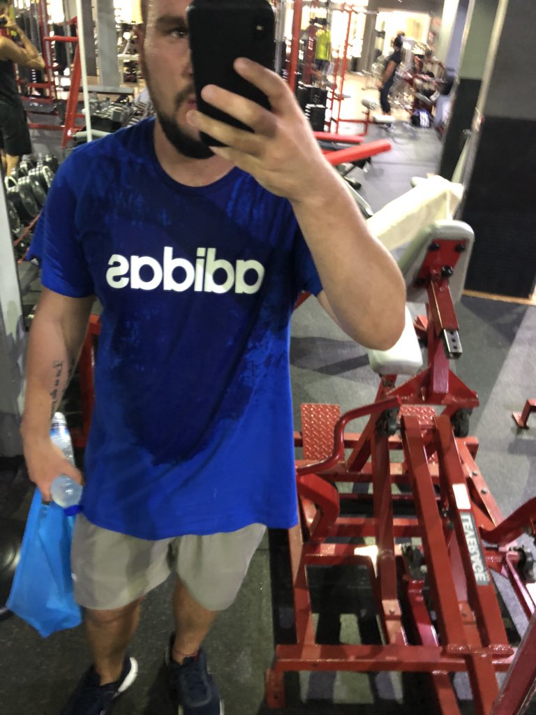 lewwyp's tweet photo. First gym session since moving to Spain, @LDN_Muscle #CuttingGuide full body workout and 15 mins cardio! Drenched in sweat and can barely walk.. success! πͺ π¦ πββοΈ https://t.co/GjcjkOjEwy