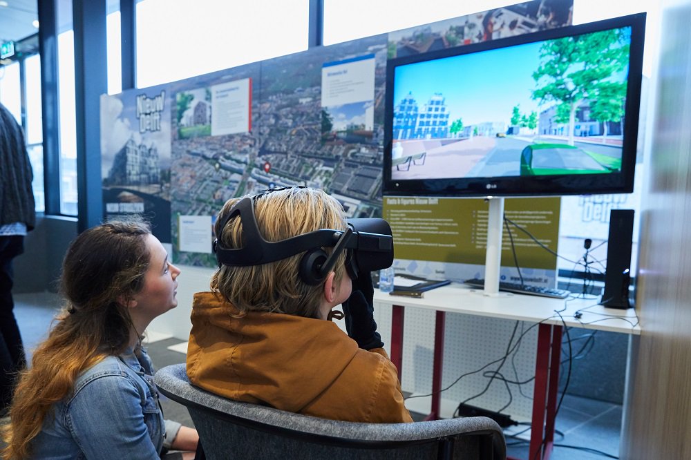NieuwDelft's tweet photo. Het programma van Nieuw Delft Presenteert III is bekend! Ontdek zaterdag 6 oktober van 10:00 tot 14:00 de bouwvelden van Nieuw Delft  🏗️ Mee met een exclusieve rondleiding? Geef je snel op: https://t.co/T04VJYApGV 🏠🌳 #nieuwdelft https://t.co/KZ2AE4iqiO