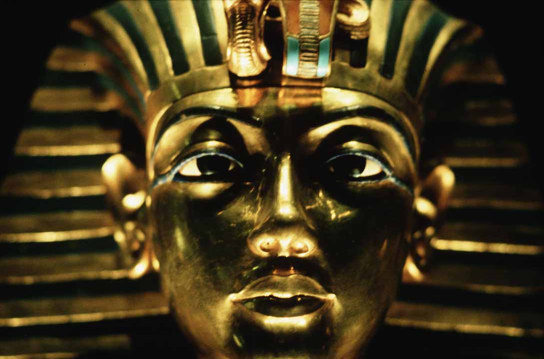 EscapeConundrum's tweet photo. Un faraón olvidado, un profesor obsesionado y del que no hemos vuelto a saber nada desde su partida. Agrupa una expedición y viaja al Antiguo Egipto durante 60 minutos https://t.co/b0s1EjpPgt https://t.co/ThEeg9azEs