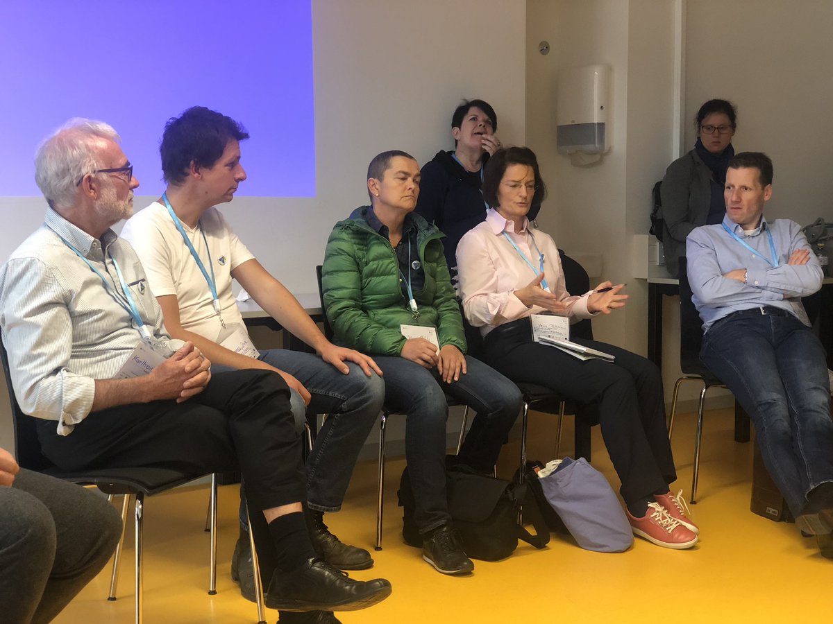 ewingo13's tweet image. Vera Püttmann bringt es auf dem #clc18 den Punkt: Die #CorporateLearning  Community #CL2025 ist eine starke selbstorganisierte Community auf #Augenhöhe
🙏 @VeraPuettmann