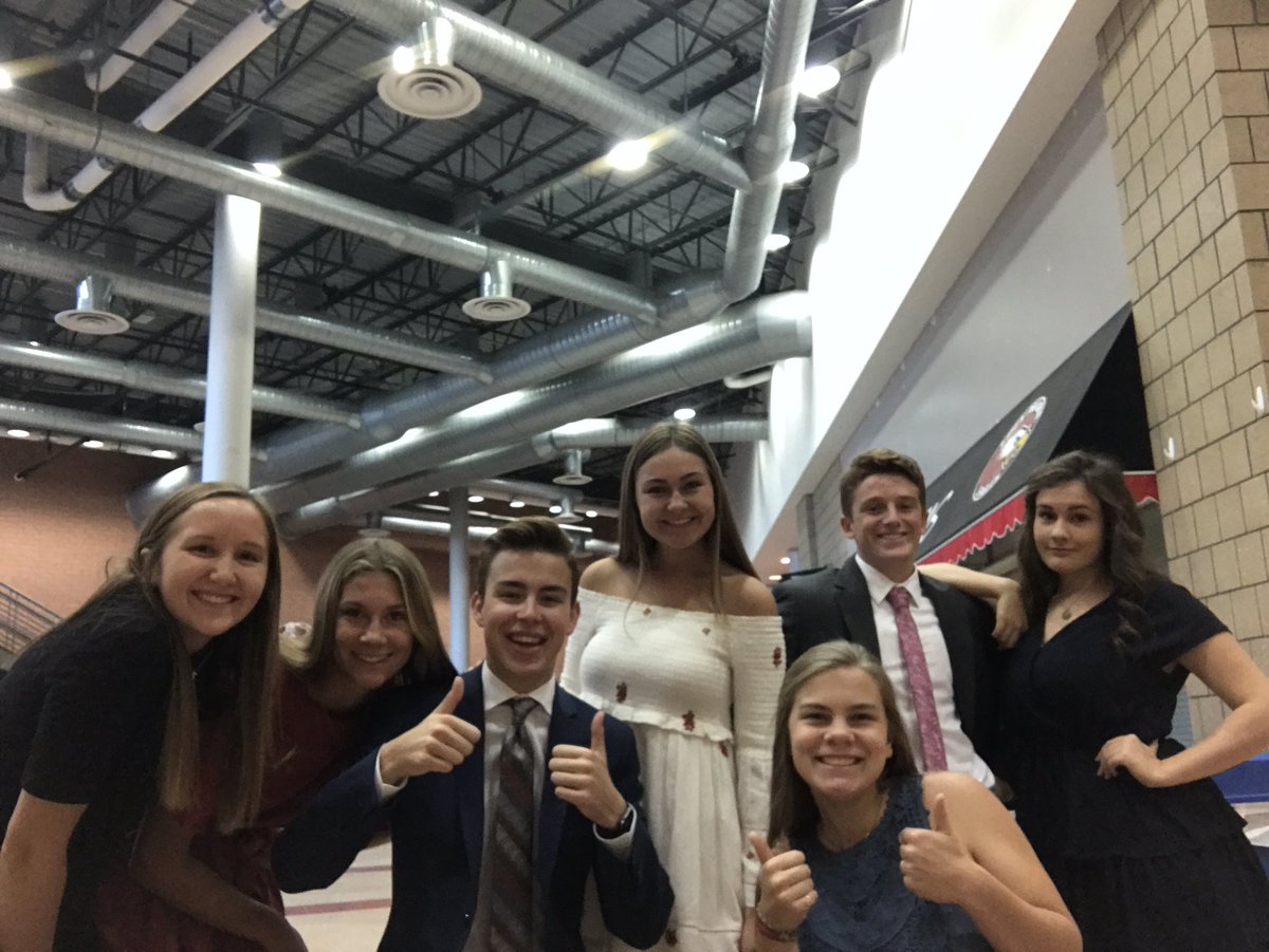 HUGE representatives on court from our spirit leaders🤩 shoutout to our MC’s <a href="/pweliver/">Paige Weliver</a> &amp; <a href="/GraceJTeal/">Grace Teal</a> #WeLoveOurSpiritLeaders