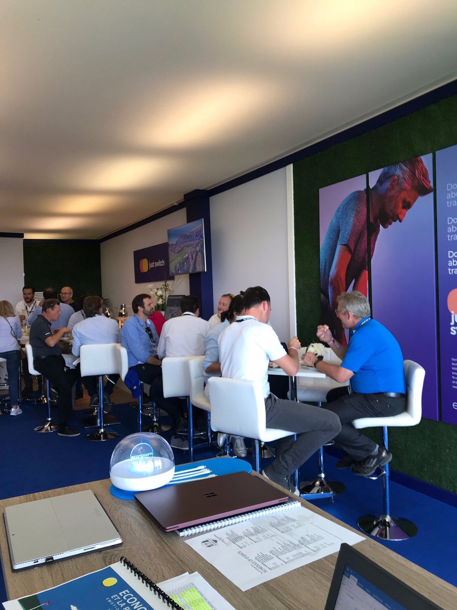bouchardr's tweet photo. Let's swing pour la #RyderCup ⛳ en ce premier jour de compétition! Belles émotions en perspectives ! https://t.co/9QBWBxqrhB