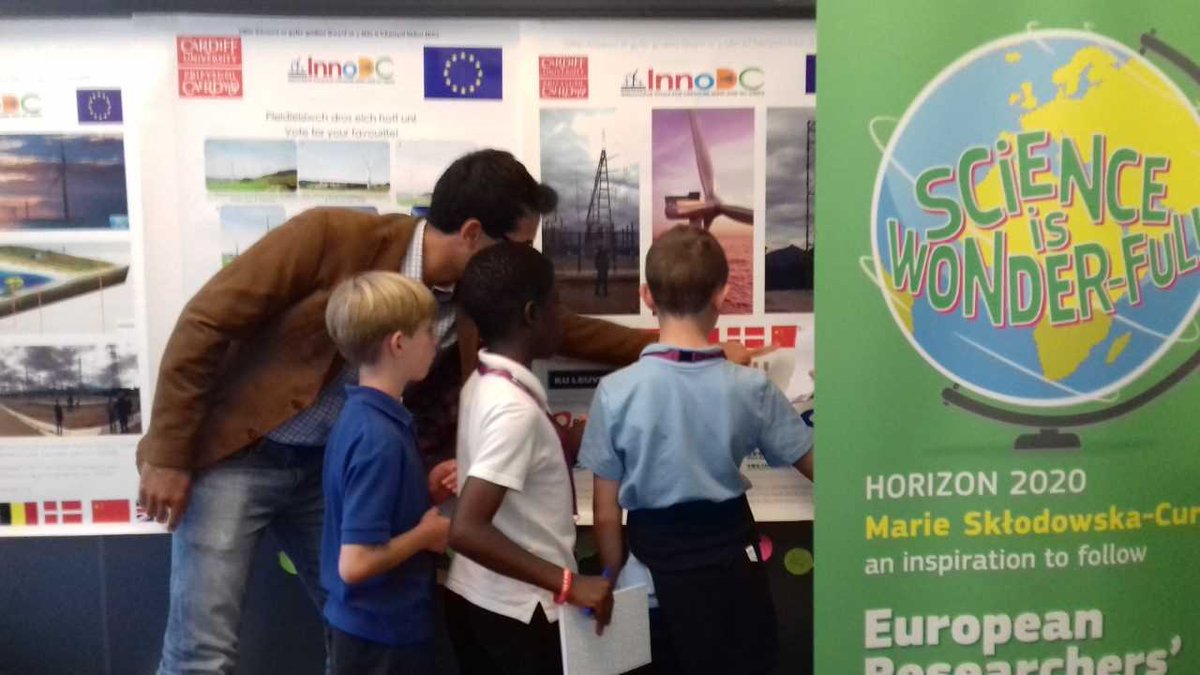 Inno_DC's tweet photo. InnoDC's Davide Pinzan enjoying a fun &amp; busy day discussing electricity with school pupils at We The Curious, Bristol
#EuropeanResearchersNight #FuturesNight https://t.co/gFIZF0ppgu