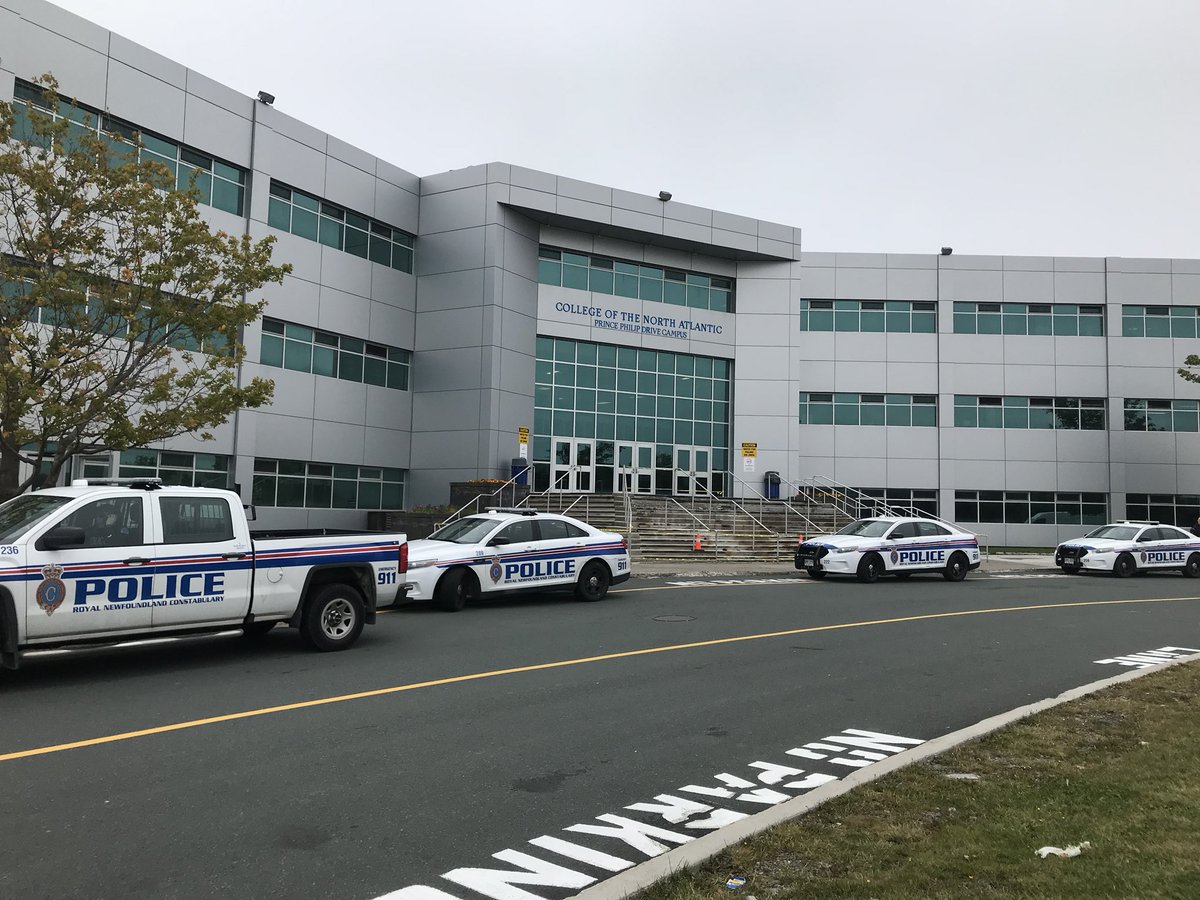 GerriLynnMackey's tweet photo. Just spoke with 2 people who exited CNA Prince Phillip Campus, they aren’t sure what is happening. They were in the office when the lockdown began and police escorted them out. @VOCMNEWS #nltraffic https://t.co/X3drihq8KV