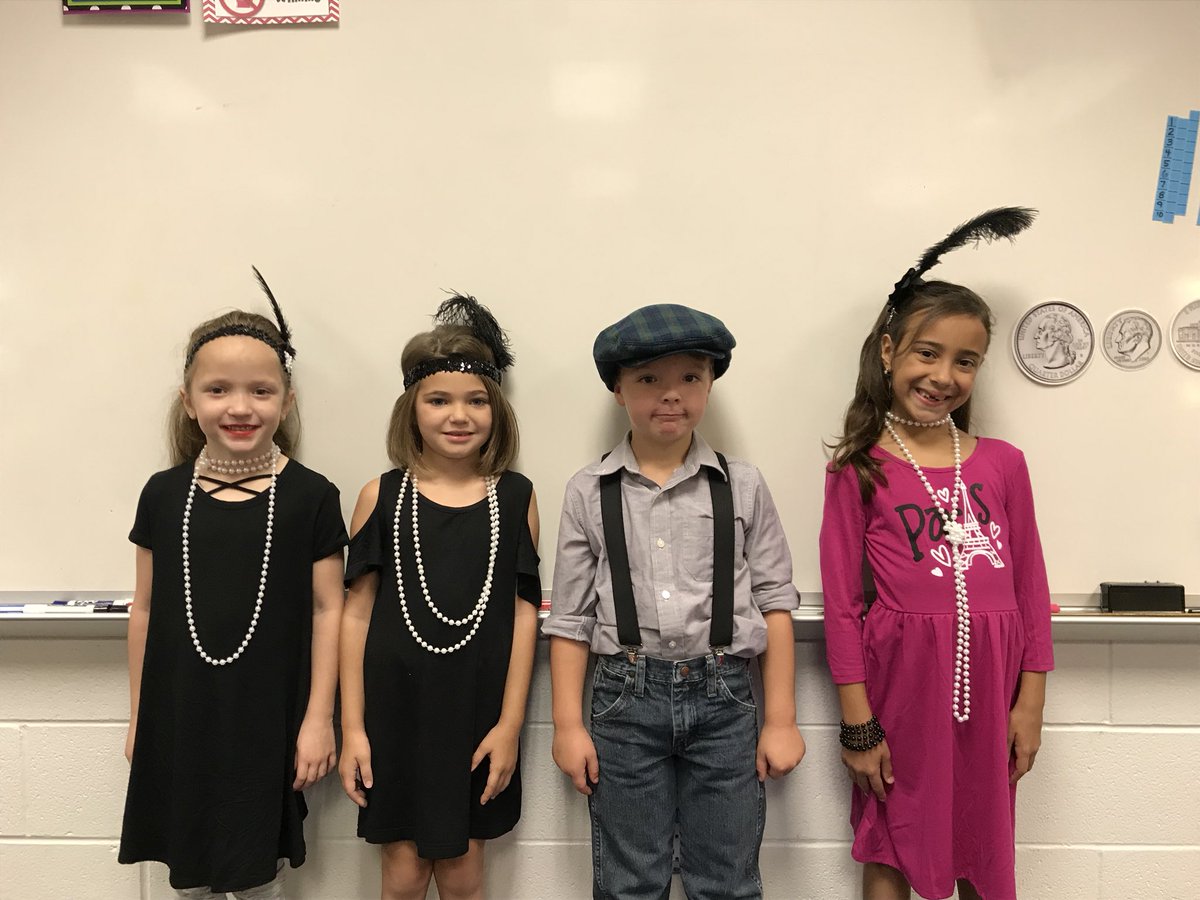 1920’s Day in Humble ISD and in our 1st grade class!!! Aren’t these kids adorable?!?! 💕🖤💕🖤💕 Humble ISD is celebrating 💯 years and we are going through the decades! <a href="/HumbleISD_PFE/">Pine Forest Elem</a> <a href="/1stgrade_PFE/">PFE 1st Grade</a> <a href="/ElizabethFagen/">Liz Celania-Fagen</a> #IAmHumble #LoveToTeach 💖