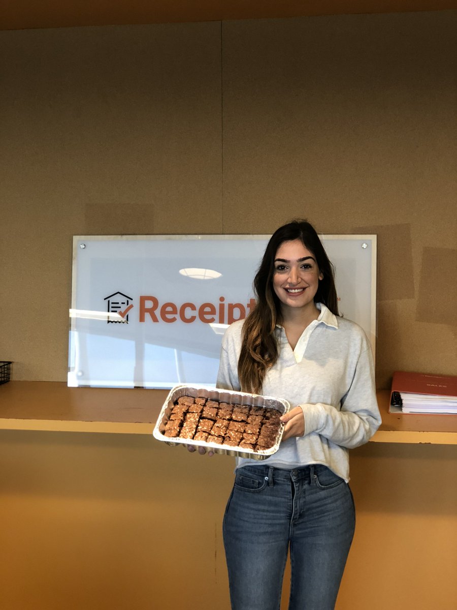 AliciaEvans3001's tweet photo. When @Receipts_Jayran brings in her @ReceiptBank newbie baking that means it is okay to have brownies for breakfast, right? 😋 #ThisIsRB 🍊 https://t.co/YdHJ1iFjVV