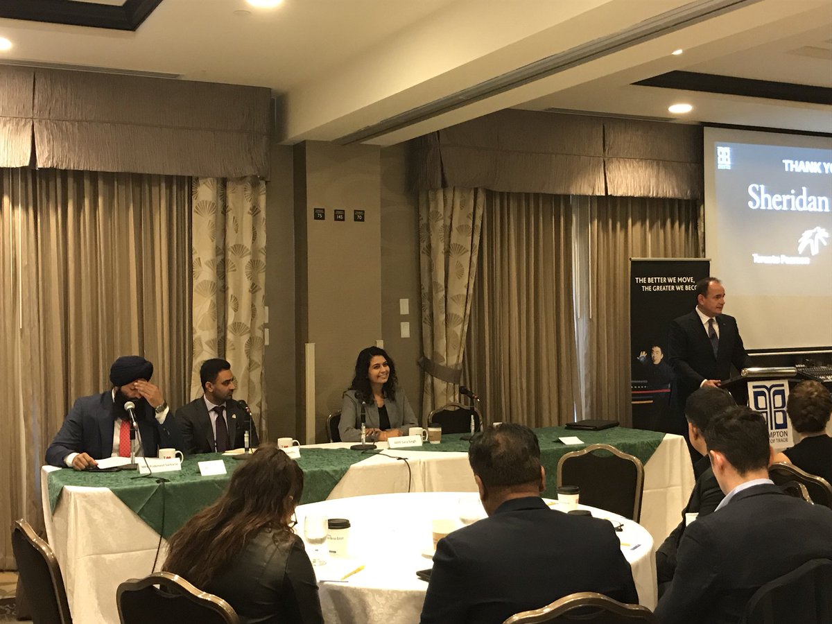 BramptonBOT's tweet photo. Starting the morning with our Provincial Issues Forum 2018 to learn how provincial issues will impact your business. #provincialissues #forum #brampoli #onpoli #business #bramptonbusiness https://t.co/cHjebzyCBC