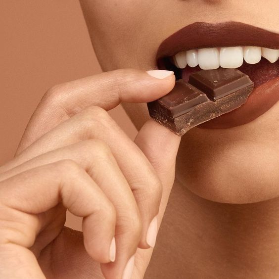 betrousse's tweet photo. Le chocolat envahie nos cosmétiques ! Les plus gourmandes trouveront leur bonheur. Découvrez avec nous quelques pépites  : https://t.co/Nz6bchUCKS https://t.co/cPMQhjyir0