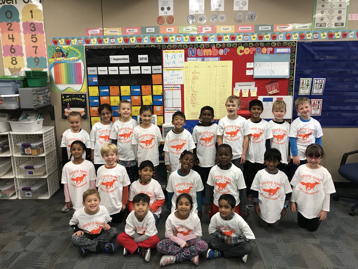 MsFalkowskiKL1's tweet image. Excited for the Coyote Dash today!