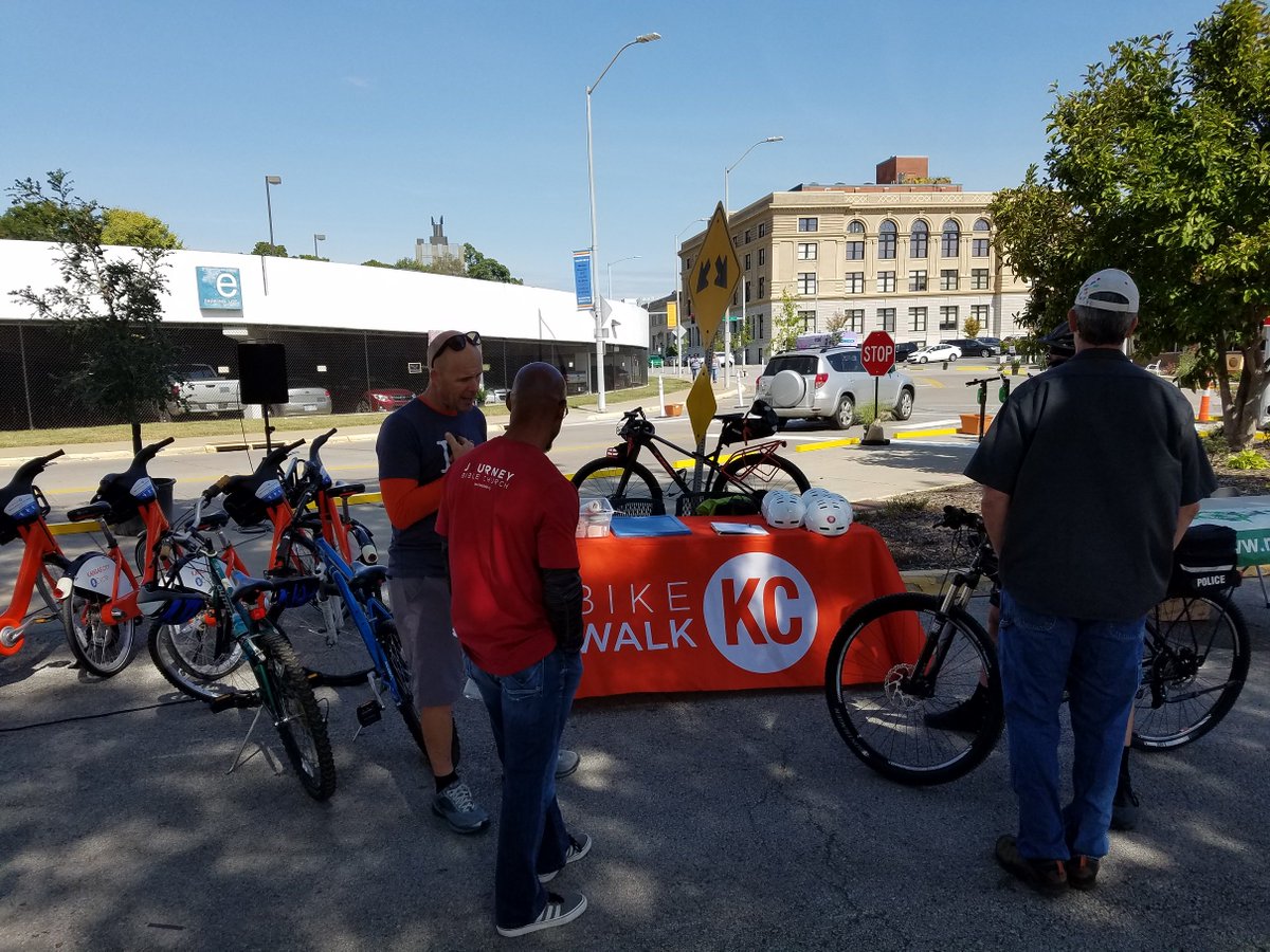 RideKCBike's tweet photo. Whether you're riding a #BCycle on the pop-up #cycletrack with Mayor David Alvey, or testing your bike-handling on @BikeWalkKC's skills course, @BetterBlockKC's Blocktoberfest on #StrawberryHill in @CityofKCK is the place to be today: https://t.co/LYbj5kUI47 https://t.co/sTi6MgrMN5