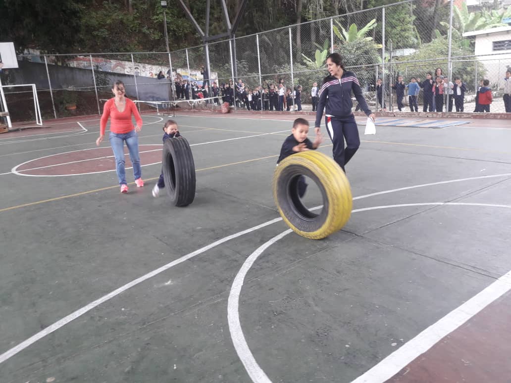 Viernes Deportivo en ENB Padre Maya #salud #recreacion