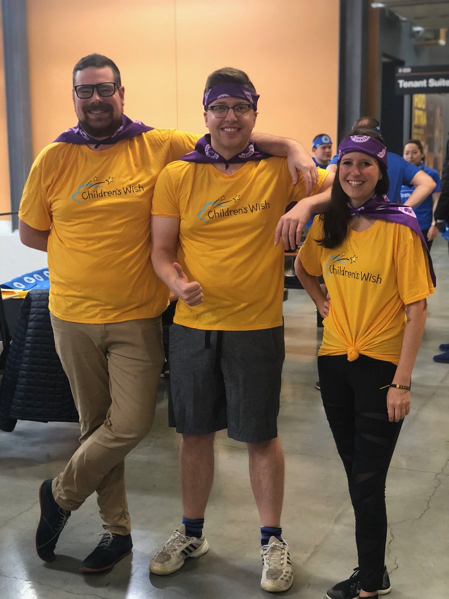 Gateway Gives @ChildrensWishAB #heroeschallenge #HCGG #childrenswishab <a href="/GatewayCasinos/">Gateway Casinos</a>