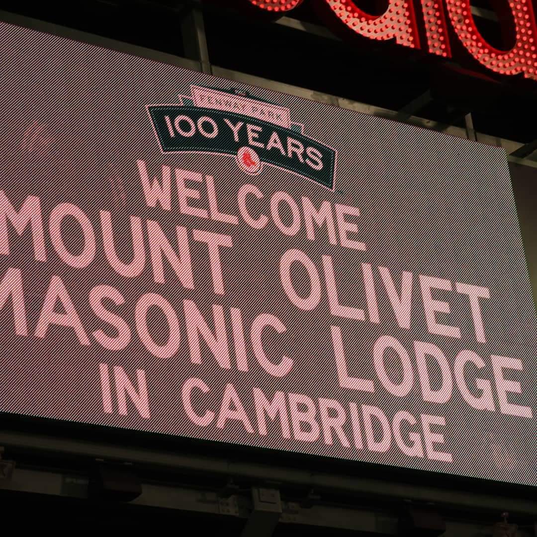 Masonrysquared's tweet photo. In case you missed it at @fenwaypark
#freemasonry @RedSox @Boston #freemason #masons #masonic #baseball #mlb #freemasonrysquared https://t.co/9ITaNaS2ba