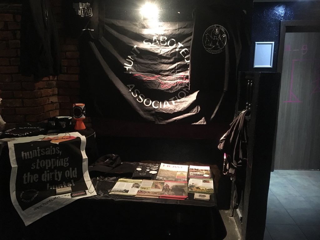 LSaboteurs's tweet photo. Come and support us at Liquor in Lincoln and enjoy a plethora of musical talents #fastcore #mothcob #geist #sabretoothtortoise #deathmace #throatpunch #coproach #rottingmonarchs #huntsabs #huntsaboteurs #lincolnhuntsabs #hsa https://t.co/OEPGodjUAk