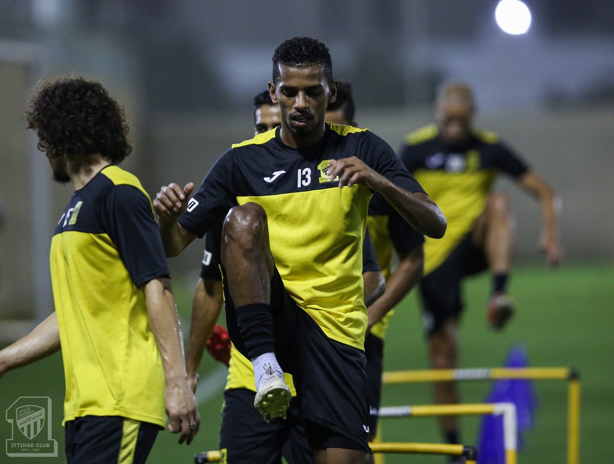 المركز الإعلامي/تقرير 📝📸النمور اليوم الجمعة من الامارات 